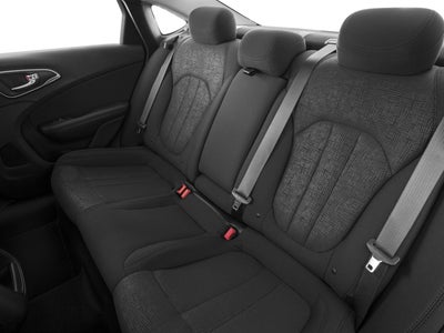 2016 Chrysler 200 Limited