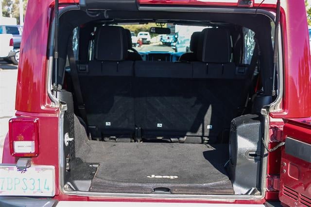 2013 Jeep Wrangler Unlimited Sahara