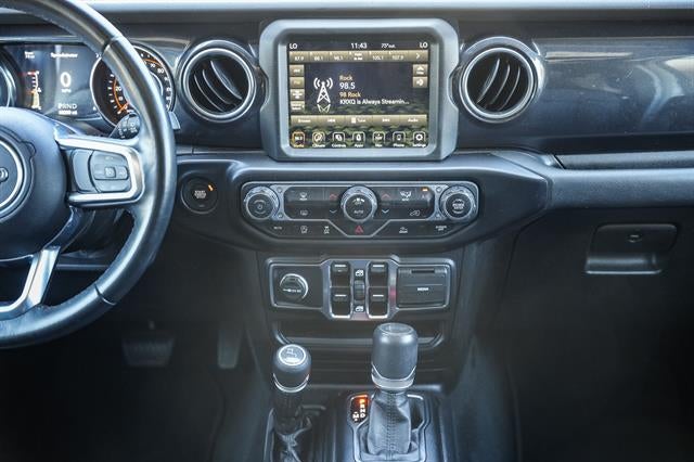 2022 Jeep Wrangler Unlimited Sahara Altitude 4x4