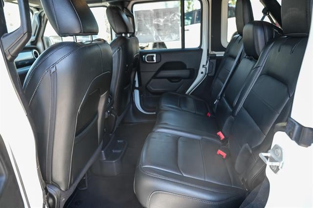 2022 Jeep Wrangler Unlimited Sahara Altitude 4x4