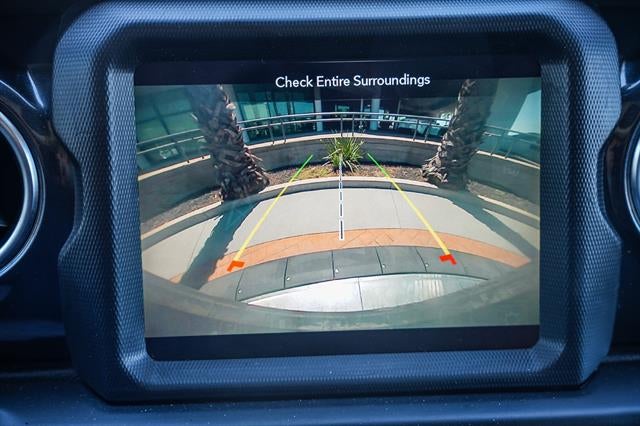 2022 Jeep Wrangler Unlimited Sahara Altitude 4x4