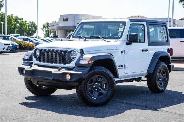 2025 Jeep Wrangler Sport's photo
