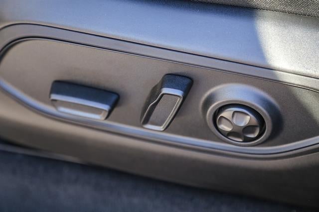 2026 Jeep Grand Cherokee GRAND CHEROKEE LAREDO 4X2