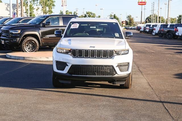2026 Jeep Grand Cherokee GRAND CHEROKEE LAREDO 4X2