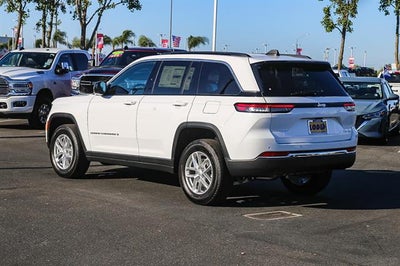 2026 Jeep Grand Cherokee GRAND CHEROKEE LAREDO 4X2