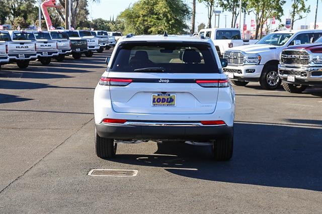 2026 Jeep Grand Cherokee GRAND CHEROKEE LAREDO 4X2