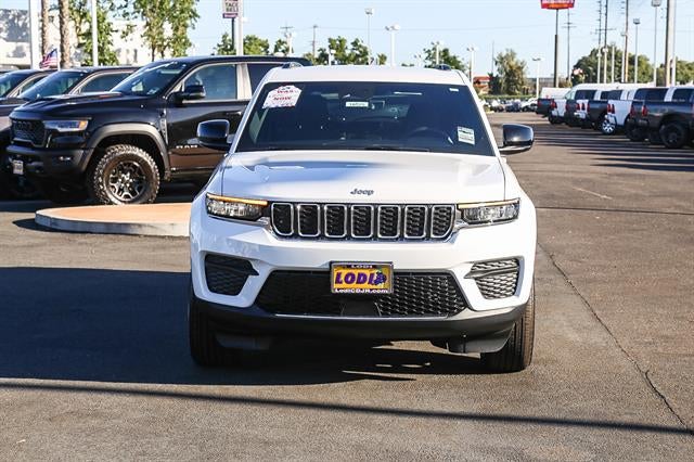 2026 Jeep Grand Cherokee GRAND CHEROKEE LAREDO 4X2