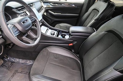2023 Jeep Grand Cherokee Altitude 4x4