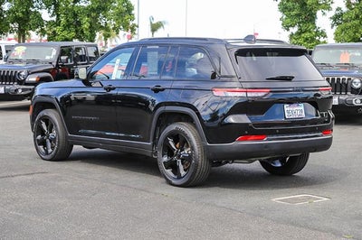 2023 Jeep Grand Cherokee Altitude 4x4