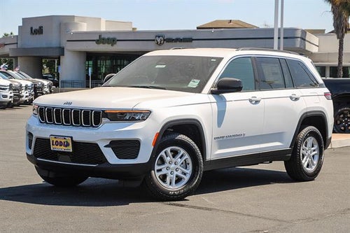 2025 Jeep Grand Cherokee GRAND CHEROKEE LAREDO 4X4