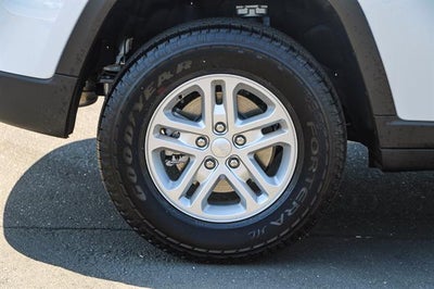 2025 Jeep Grand Cherokee GRAND CHEROKEE LAREDO 4X4