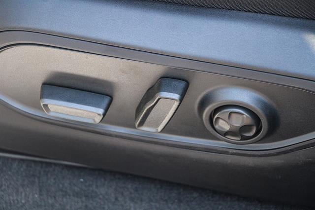 2025 Jeep Grand Cherokee GRAND CHEROKEE LAREDO 4X4