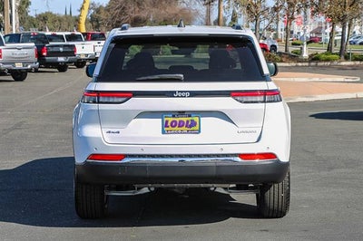 2026 Jeep Grand Cherokee GRAND CHEROKEE LAREDO X 4X4