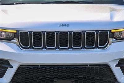 2026 Jeep Grand Cherokee GRAND CHEROKEE LAREDO X 4X4