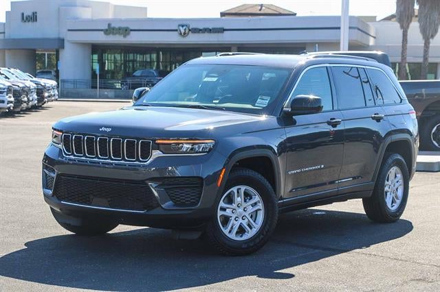 2025 Jeep Grand Cherokee GRAND CHEROKEE LAREDO 4X4