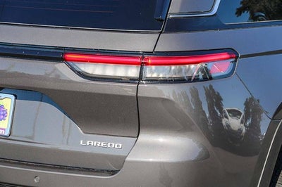 2025 Jeep Grand Cherokee GRAND CHEROKEE LAREDO 4X4