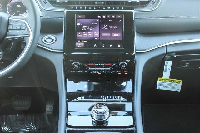 2025 Jeep Grand Cherokee GRAND CHEROKEE LAREDO 4X4