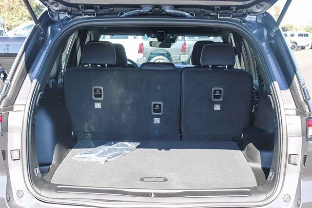 2025 Jeep Grand Cherokee GRAND CHEROKEE LAREDO 4X4