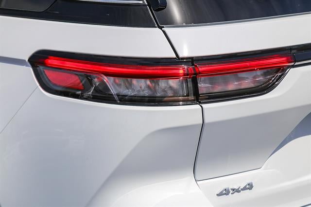 2026 Jeep Grand Cherokee GRAND CHEROKEE LAREDO X 4X4