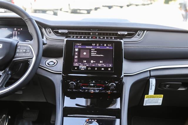 2026 Jeep Grand Cherokee GRAND CHEROKEE LAREDO X 4X4