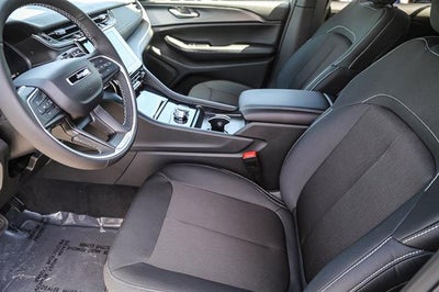 2026 Jeep Grand Cherokee GRAND CHEROKEE LAREDO X 4X4