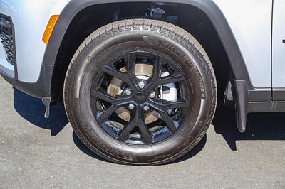 2026 Jeep Grand Cherokee GRAND CHEROKEE LAREDO ALTITUDE 4X4