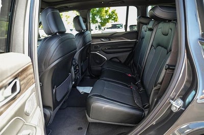 2026 Jeep Grand Cherokee GRAND CHEROKEE LIMITED RESERVE 4X4