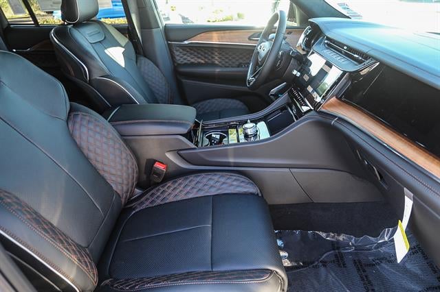 2026 Jeep Grand Cherokee GRAND CHEROKEE SUMMIT 4X4