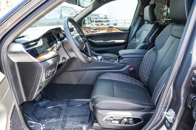 2026 Jeep Grand Cherokee GRAND CHEROKEE SUMMIT 4X4
