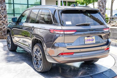 2026 Jeep Grand Cherokee GRAND CHEROKEE SUMMIT 4X4