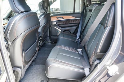 2026 Jeep Grand Cherokee GRAND CHEROKEE SUMMIT 4X4