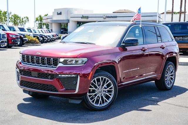 2026 Jeep Grand Cherokee GRAND CHEROKEE SUMMIT 4X4