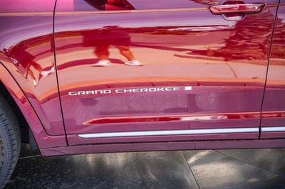 2026 Jeep Grand Cherokee GRAND CHEROKEE SUMMIT 4X4