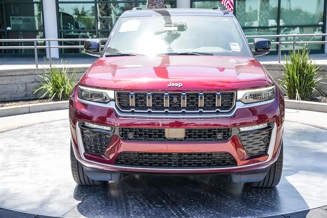 2026 Jeep Grand Cherokee GRAND CHEROKEE SUMMIT 4X4