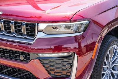 2026 Jeep Grand Cherokee GRAND CHEROKEE SUMMIT 4X4
