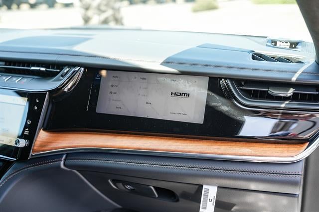 2026 Jeep Grand Cherokee GRAND CHEROKEE SUMMIT 4X4