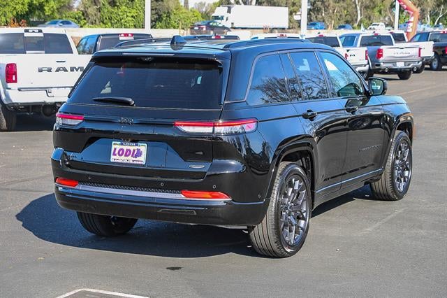 2026 Jeep Grand Cherokee GRAND CHEROKEE SUMMIT 4X4
