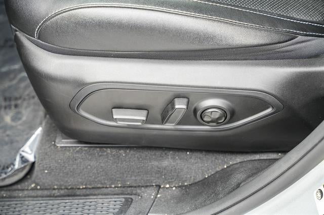2023 Jeep Grand Cherokee L Limited 4x2
