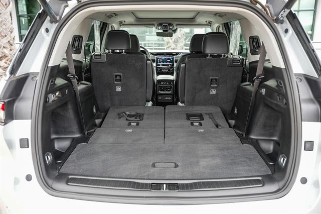 2023 Jeep Grand Cherokee L Limited 4x2