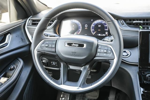 2026 Jeep Grand Cherokee GRAND CHEROKEE L LAREDO X 4X4