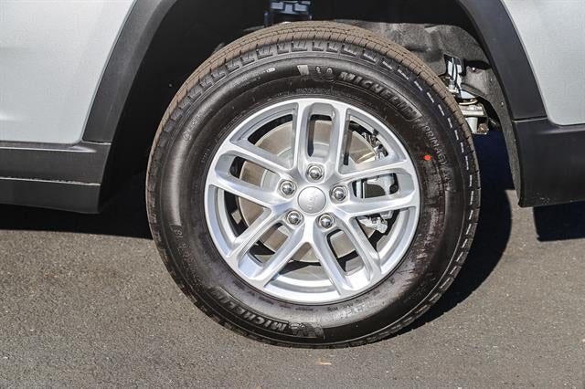 2026 Jeep Grand Cherokee GRAND CHEROKEE L LAREDO 4X4