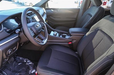 2026 Jeep Grand Cherokee GRAND CHEROKEE L LAREDO 4X4