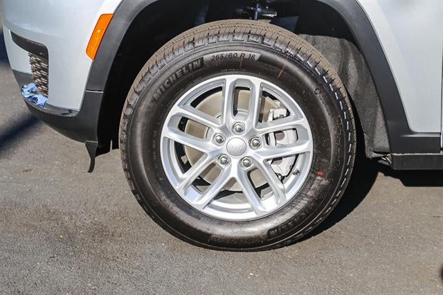 2026 Jeep Grand Cherokee GRAND CHEROKEE L LAREDO 4X4