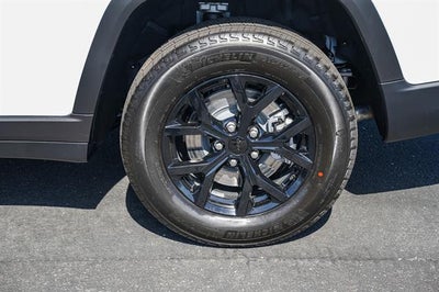 2026 Jeep Grand Cherokee GRAND CHEROKEE L LAREDO ALTITUDE 4X4