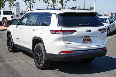2026 Jeep Grand Cherokee GRAND CHEROKEE L LAREDO ALTITUDE 4X4