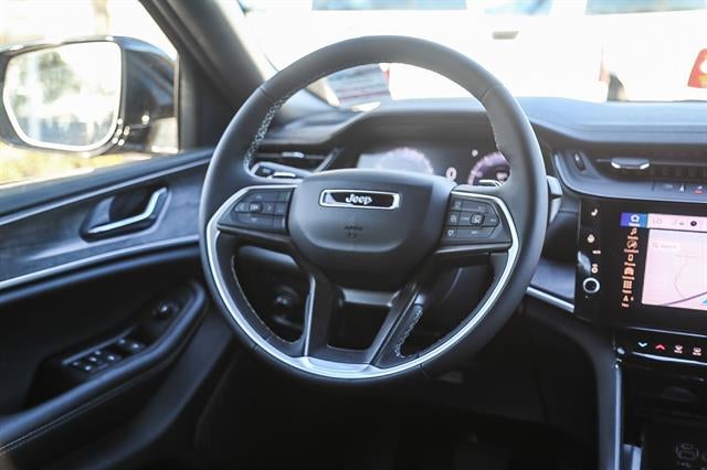 2026 Jeep Grand Cherokee GRAND CHEROKEE L LAREDO ALTITUDE 4X4