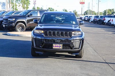 2026 Jeep Grand Cherokee GRAND CHEROKEE L LAREDO ALTITUDE 4X4