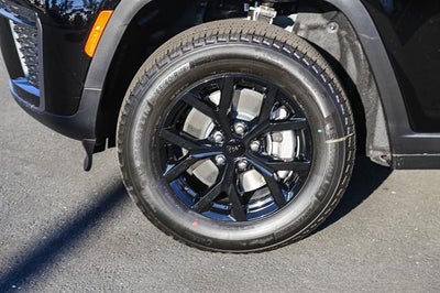 2026 Jeep Grand Cherokee GRAND CHEROKEE L LAREDO ALTITUDE 4X4