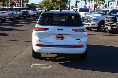 2026 Jeep Grand Cherokee GRAND CHEROKEE L SUMMIT 4X4
