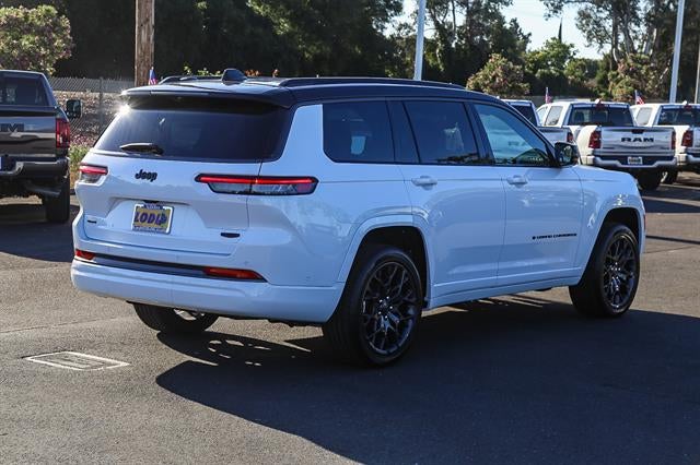 2026 Jeep Grand Cherokee GRAND CHEROKEE L SUMMIT 4X4